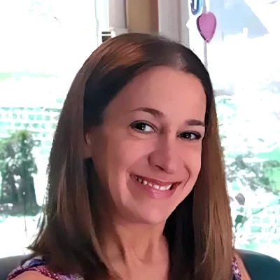 Dr. Tracy Laufer, DC, auto accident chiropractor in Delray Beach FL